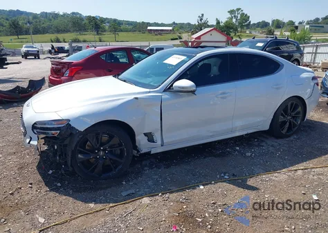 2022 Genesis G70 3.3T Rwd z USA, uszkodzony, nr VIN KMTG54TE8NU103943